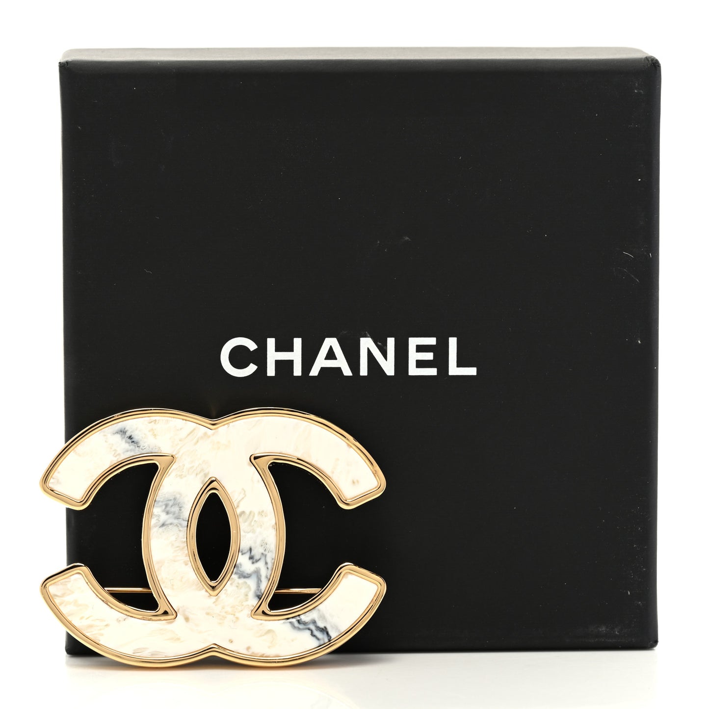 Metal Resin CC Brooch Gold White Gray
