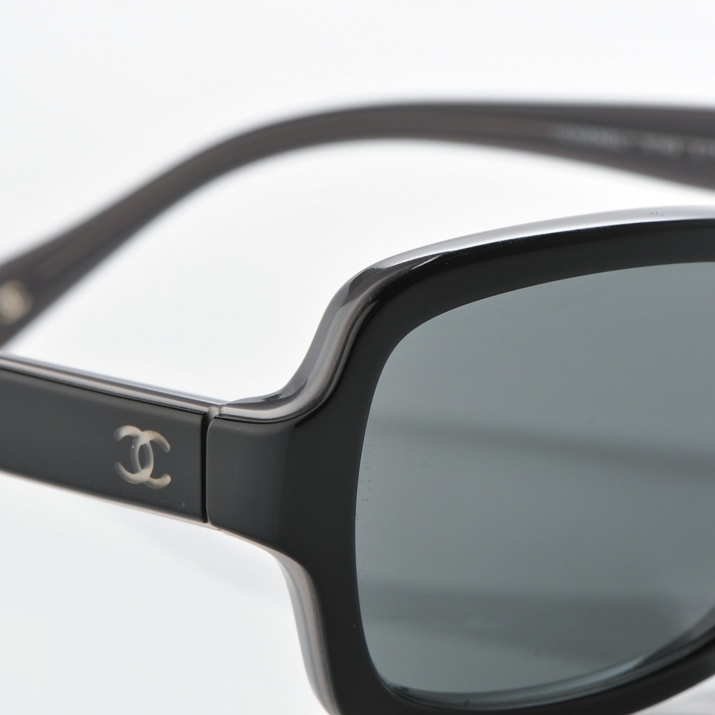 CC Logo Sunglasses 5143 Black Grey