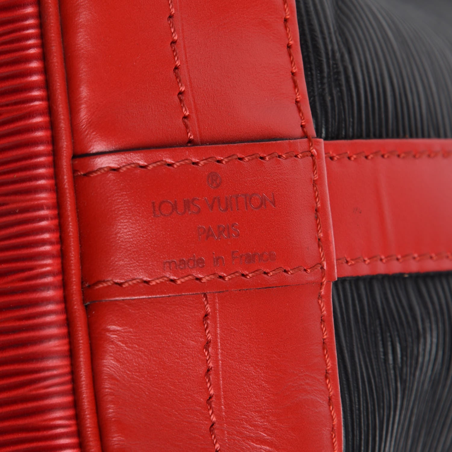Louis Vuitton Epi Bi-Color Noe Castillan Red Black 6 of 18