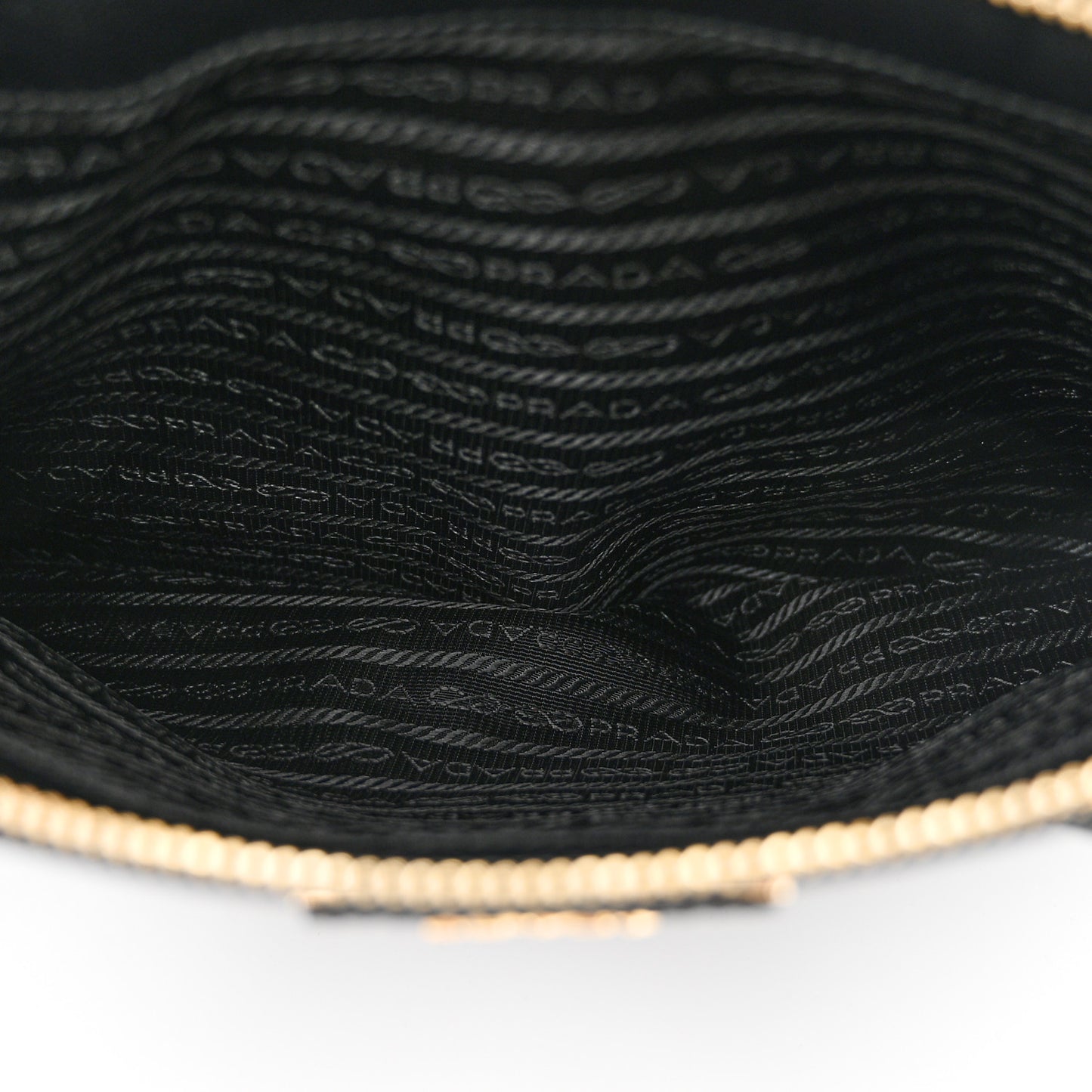 Saffiano Medium Galleria Double Zip Tote Black