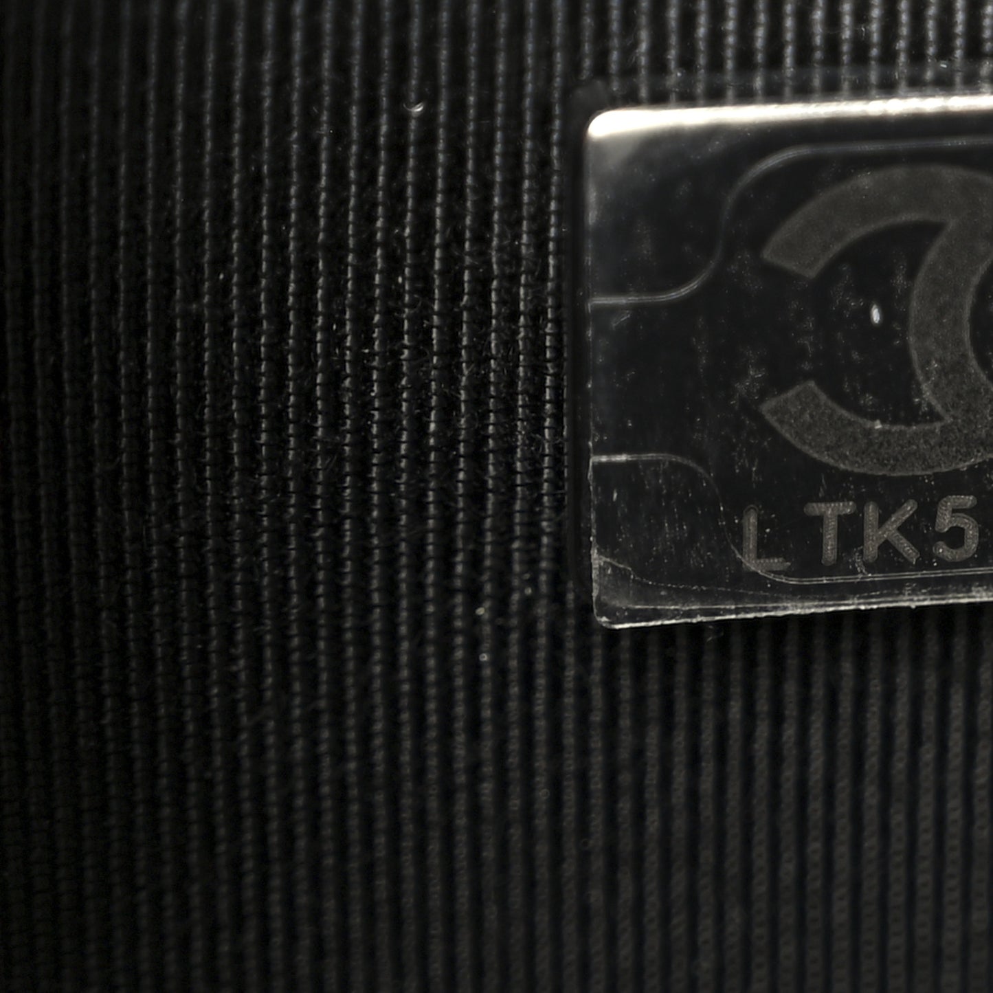 Lambskin Quilted Wallet On Chain WOC So Black