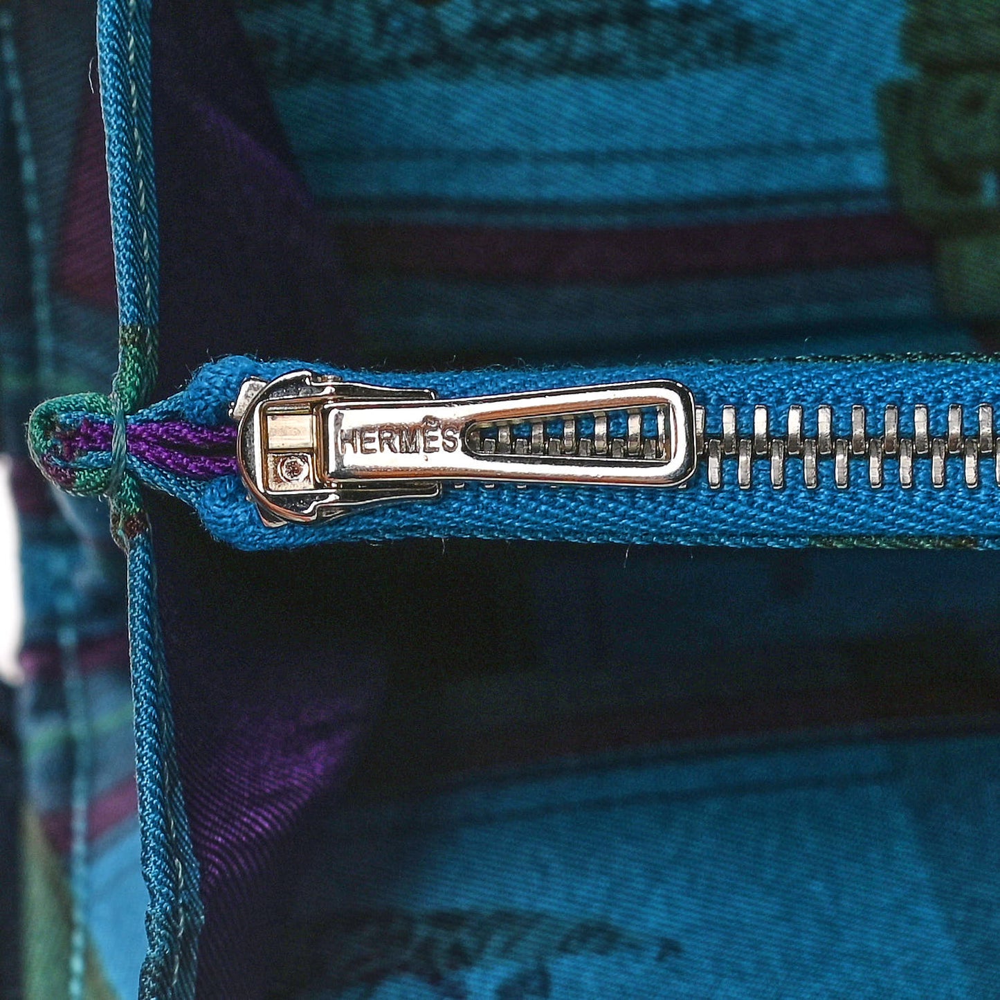Epsom Silk'In Wallet Bleu Saphir