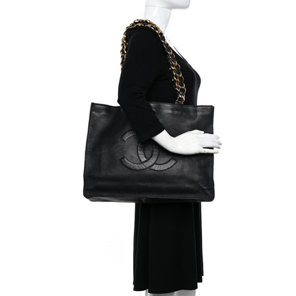 Chanel Lambskin CC Tote Black 2 of 16