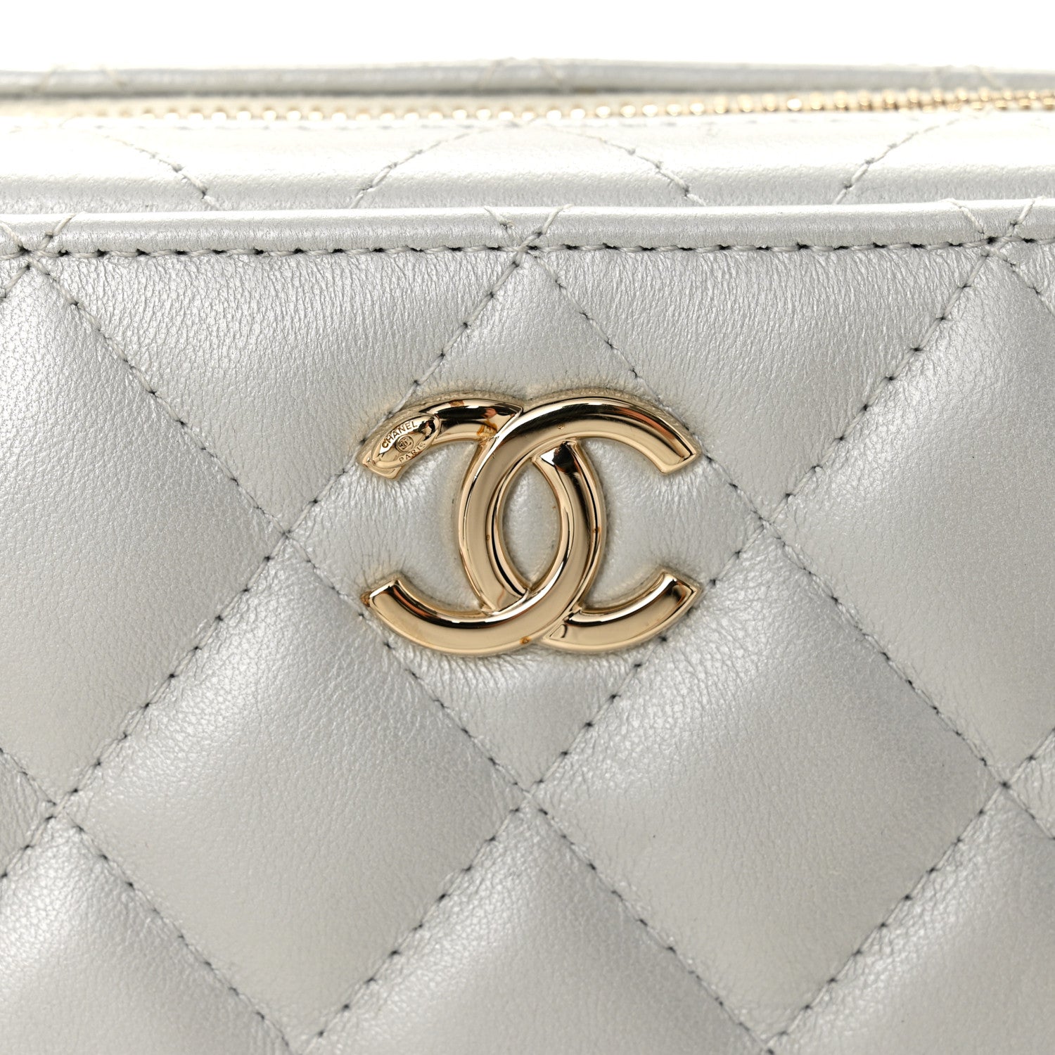 Chanel Metallic Lambskin Quilted Top Handle Vanity Case Silver 12 of 13
