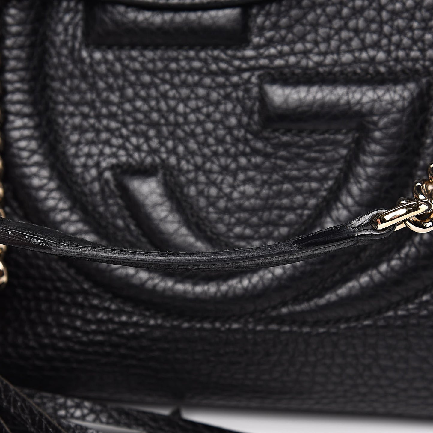Pebbled Calfskin Medium Soho Chain Shoulder Bag Black
