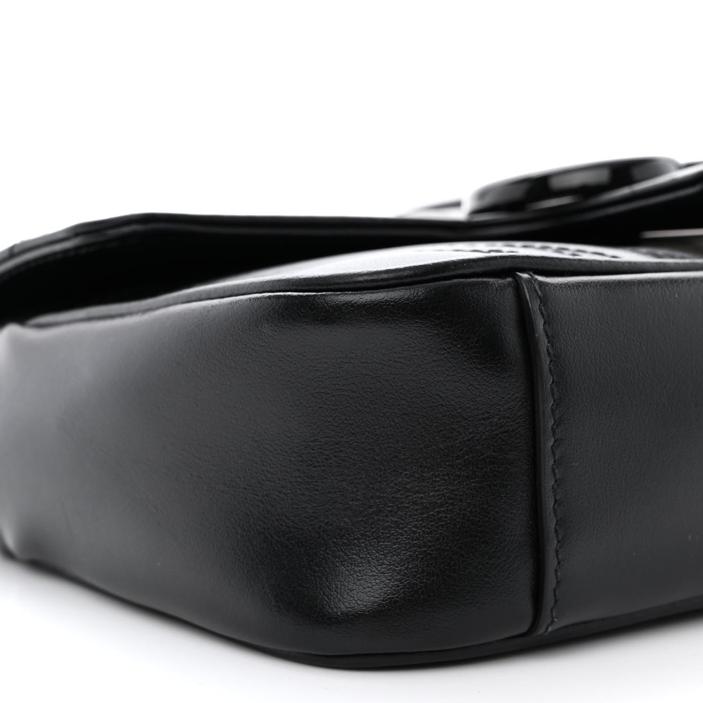 Calfskin Matelasse Monochrome Mini GG Marmont Shoulder Bag Black