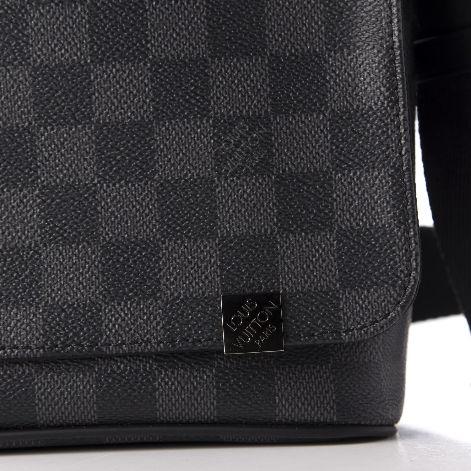 Louis Vuitton Damier Graphite District PM 11 of 11