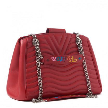 Louis Vuitton Calfskin New Wave Chain Tote Ecarlate 3 of 9