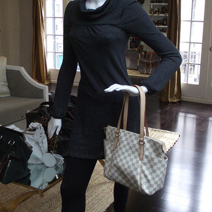 Louis Vuitton Damier Azur Totally PM 2 of 8