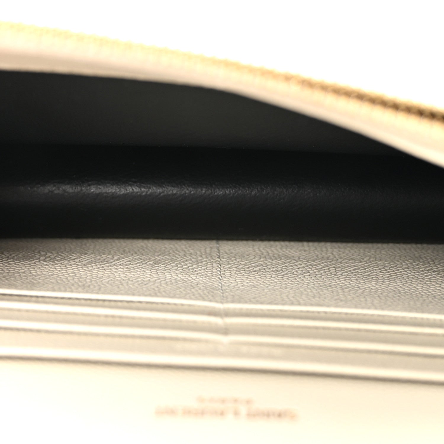 Saint Laurent Grain De Poudre Classic Monogram Kate Tassel Chain Wallet Crema Soft 5 of 10