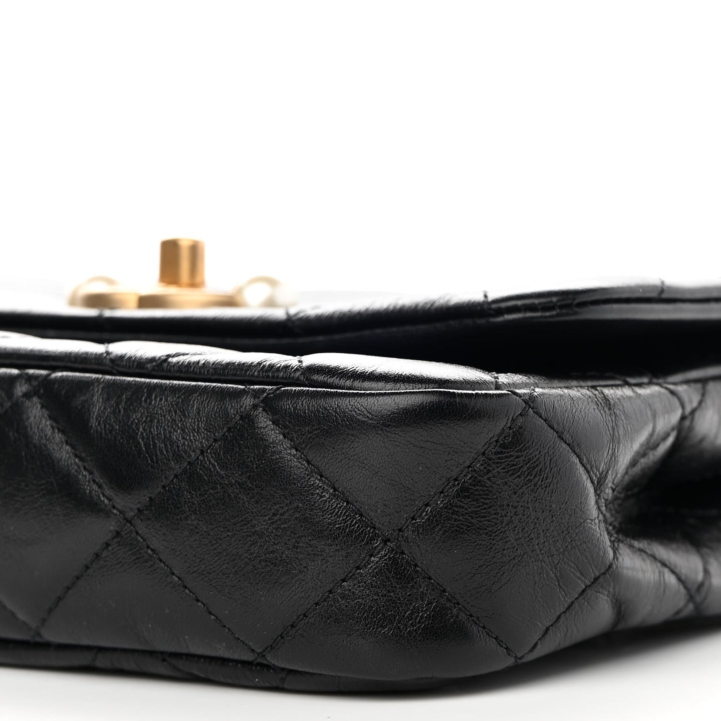 Glazed Calfskin Quilted Mini Pearl Side Flap Black
