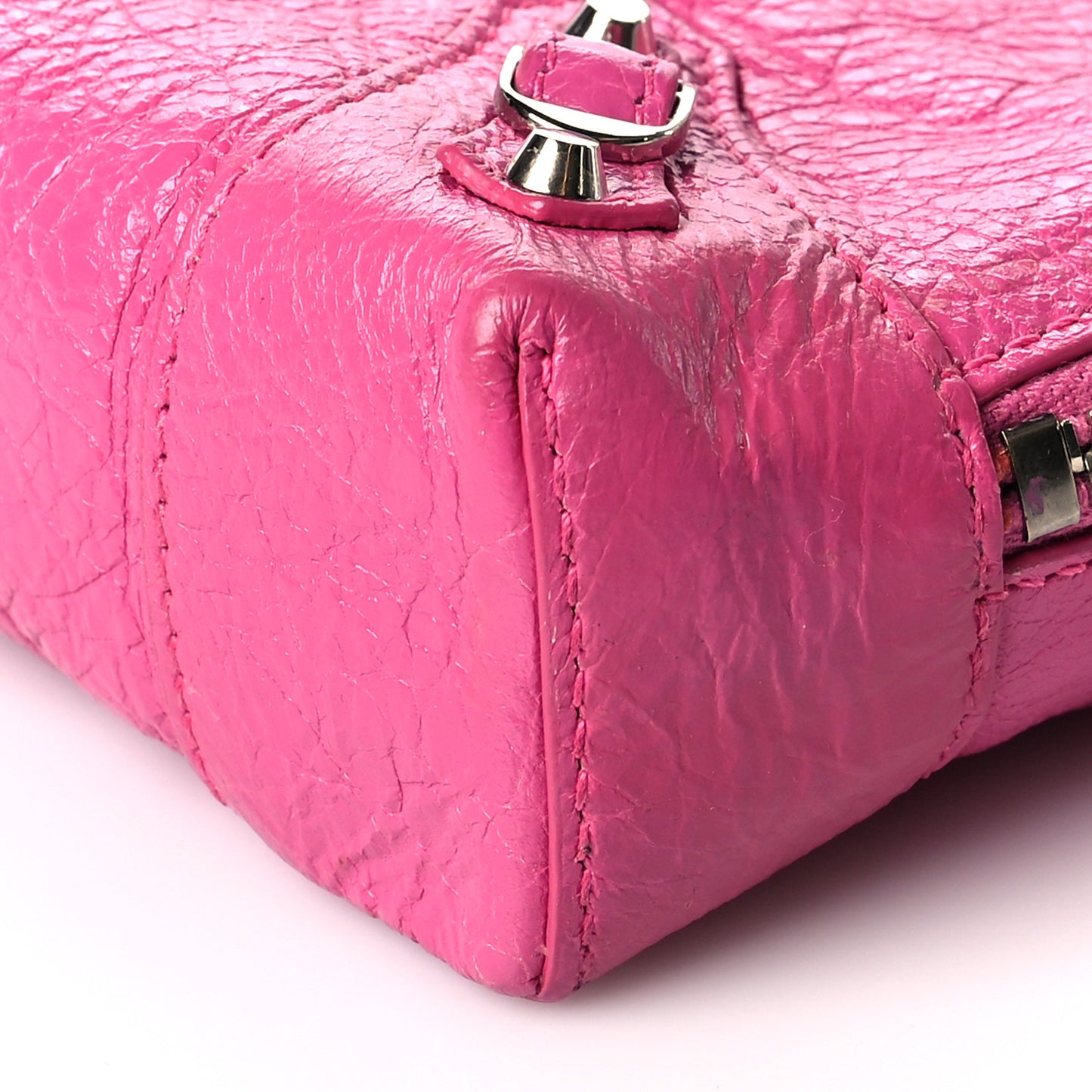 Agneau Arena Classic Silver Hardware Pouch With A Chain Crossbody Rose Flamingo