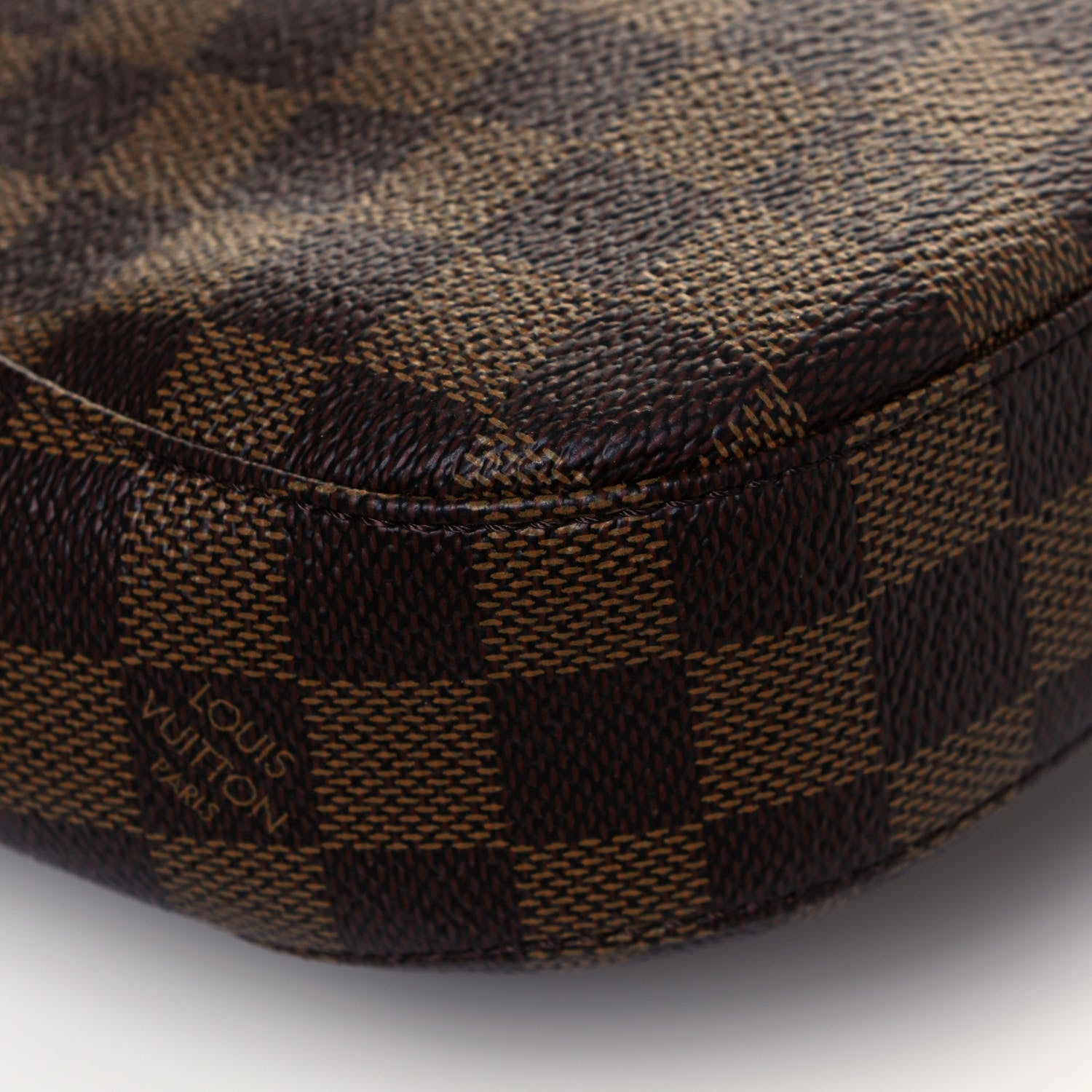 Louis Vuitton Damier Ebene South Bank Besace 12 of 14