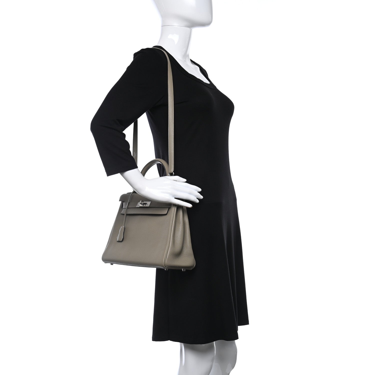 Hermes Taurillon Clemence Kelly Retourne 28 Sauge 2 of 12