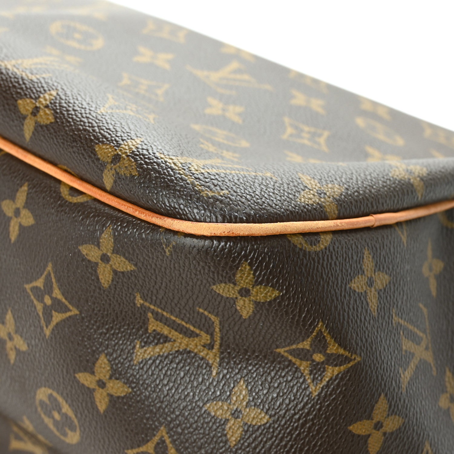 Louis Vuitton Monogram Evasion Sports Bag 10 of 11