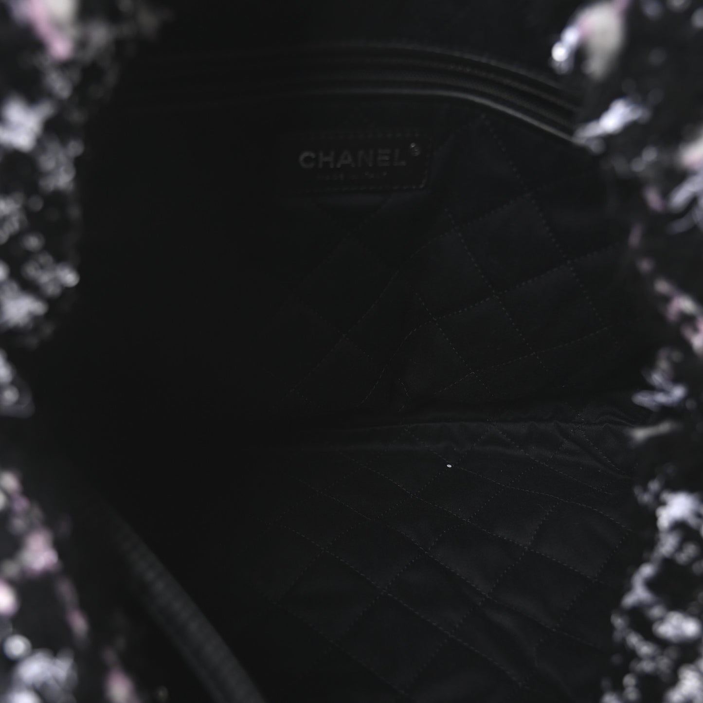 Tweed Patchwork Quilted Small Chanel 22 Black Pink White