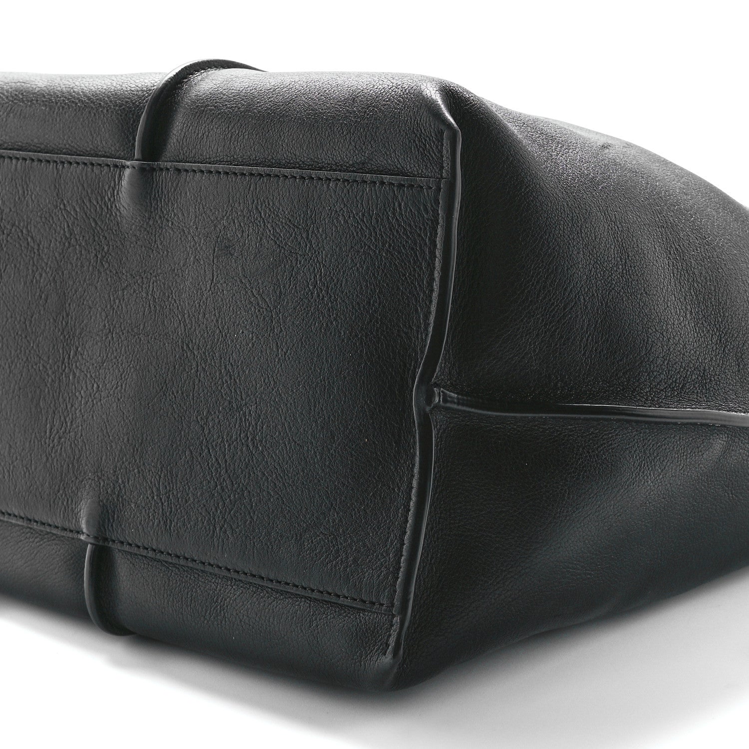 Chloe Smooth Calfskin Medium Vick Tote Black 15 of 16