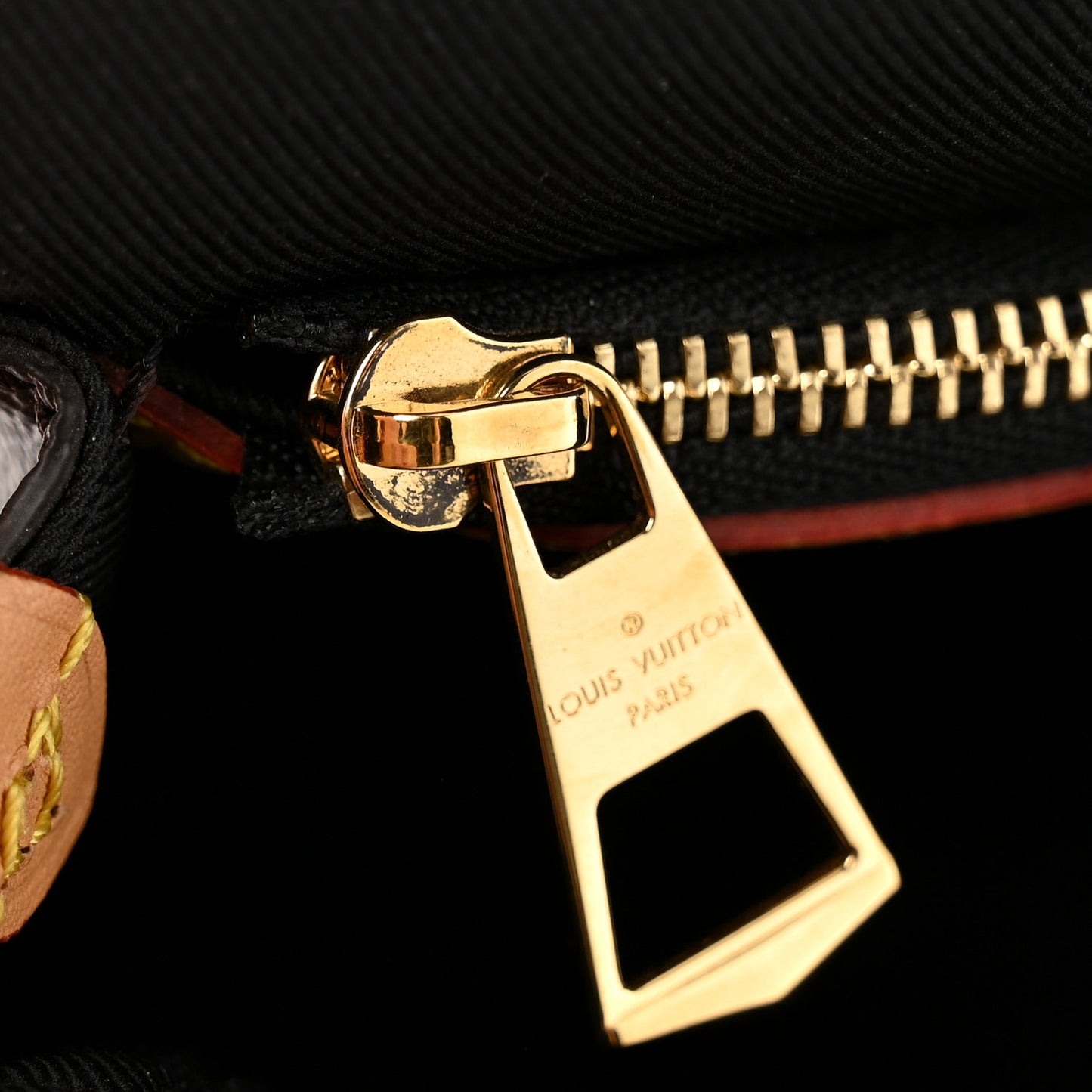 Monogram Diane Black