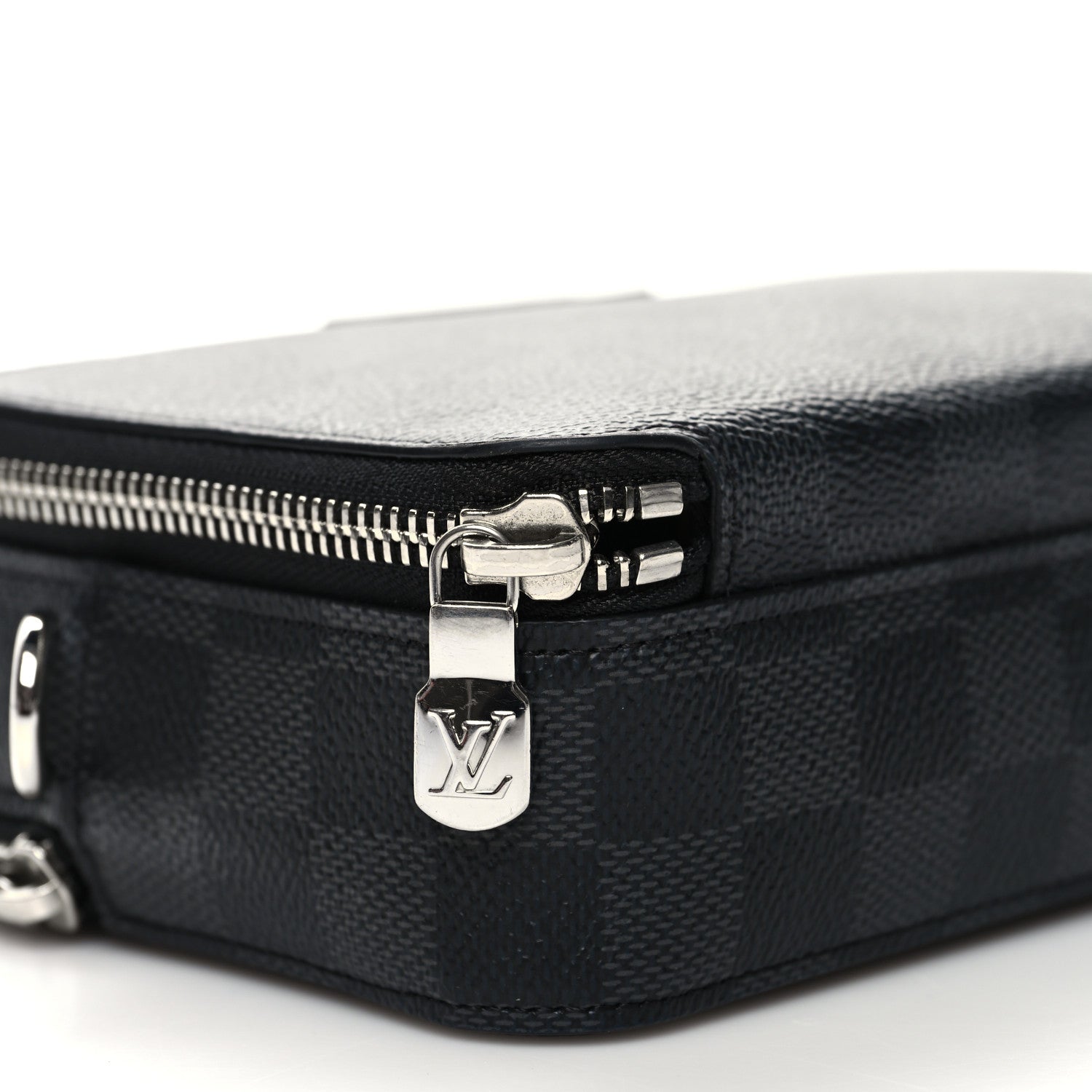 Louis Vuitton Damier Graphite Alpha Wearable Wallet 9 of 10