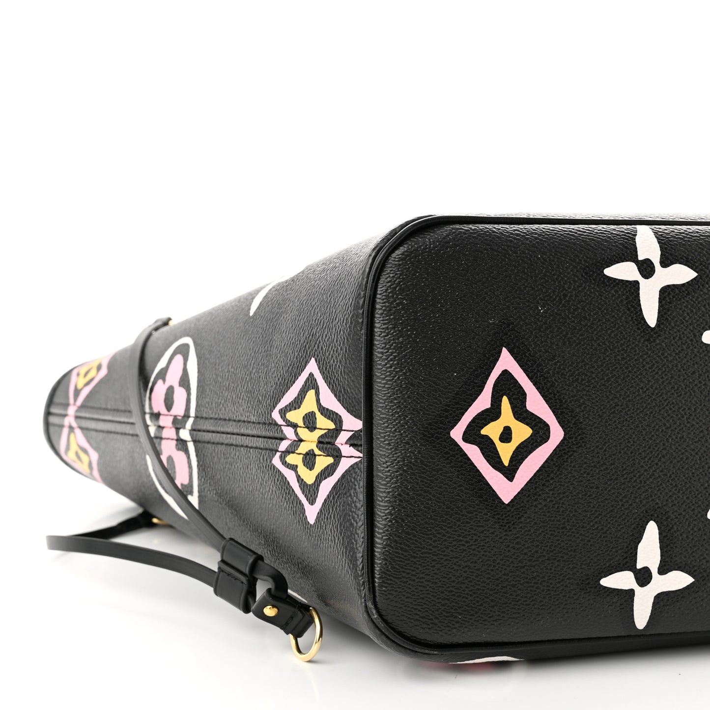 Monogram Giant Wild At Heart Neverfull MM Black