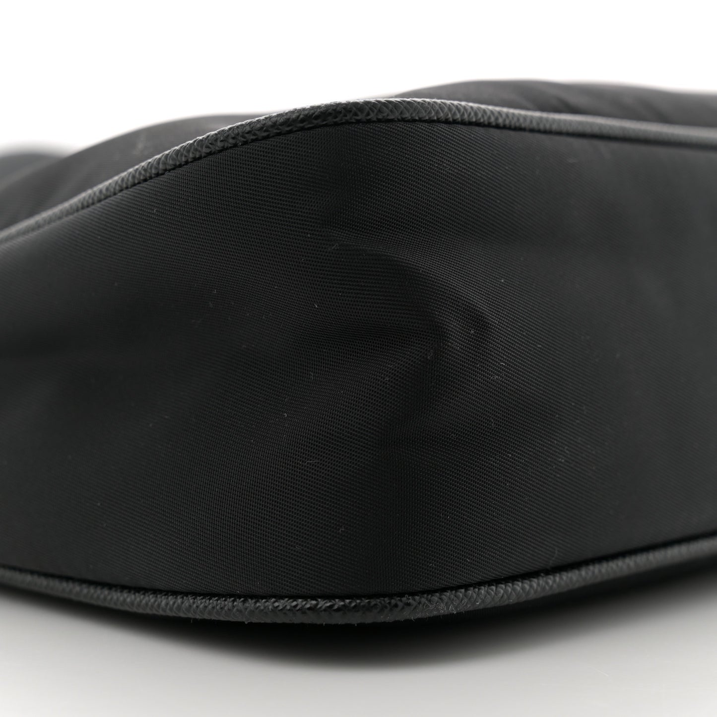 Re-Nylon Saffiano Re-Edition 2005 Shoulder Bag Black