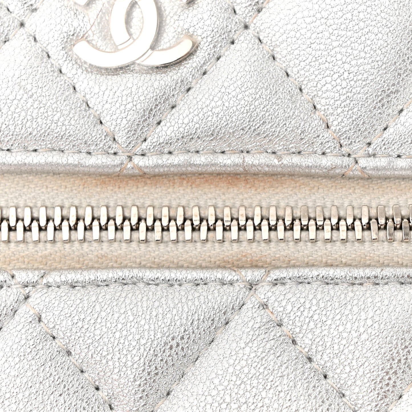 Metallic Lambskin Quilted Phone Holder With Chain Silver