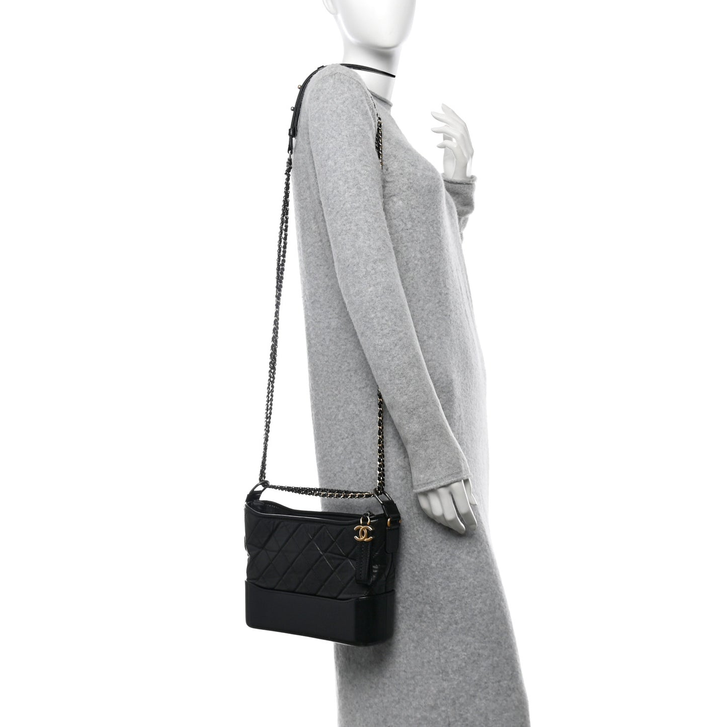 Aged Calfskin Quilted New Medium Gabrielle Hobo Black