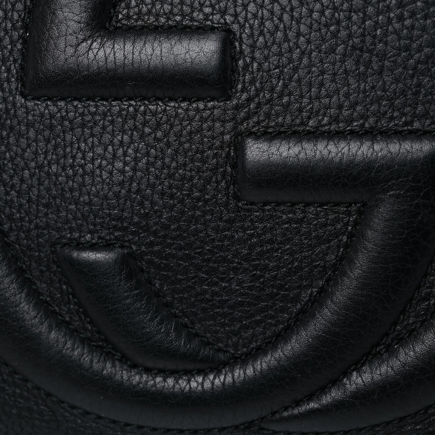 Pebbled Calfskin Large Soho Hobo Black