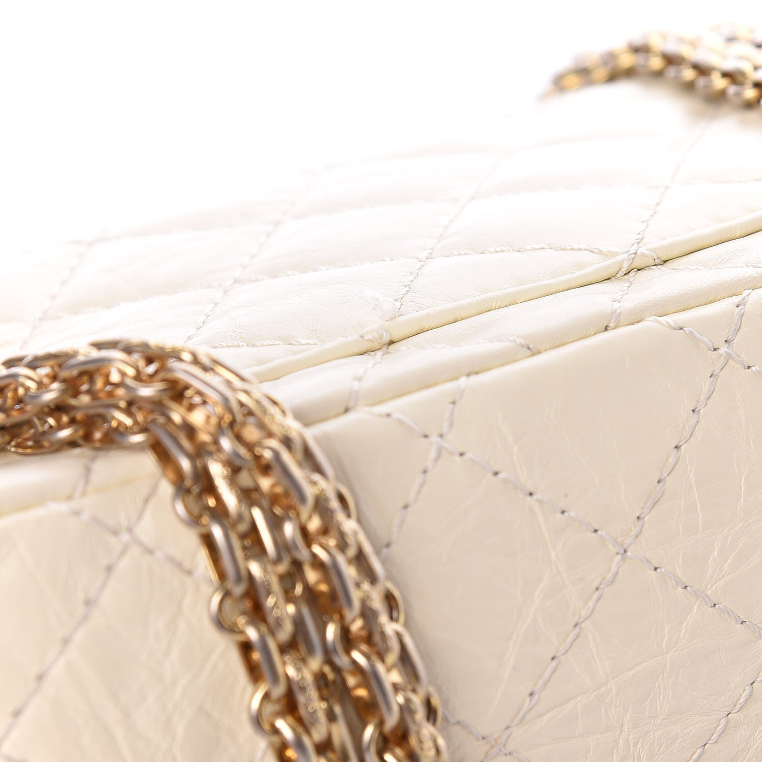 Chanel Aged Calfskin Quilted 2.55 Reissue 224 Flap Ivory 8 of 11