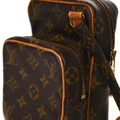 Louis Vuitton Monogram Amazone PM 14 of 17