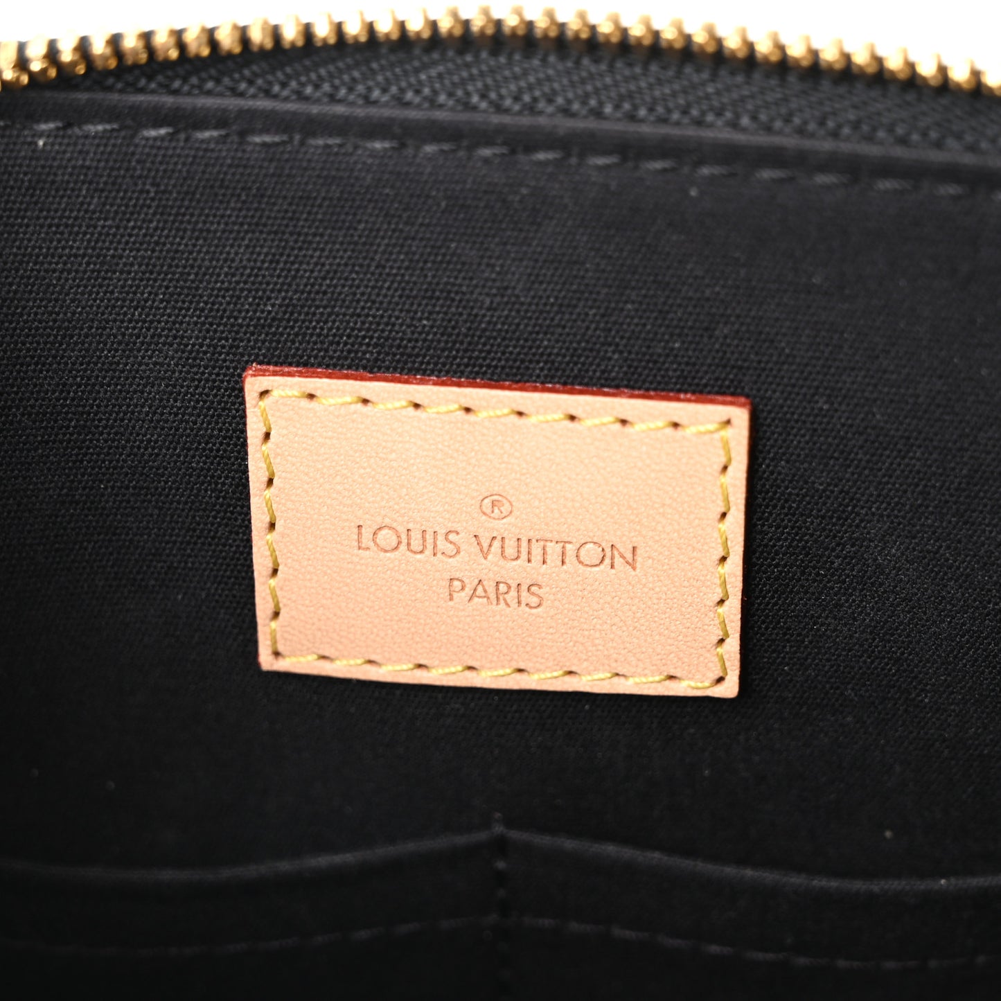 Vernis Alma PM Black