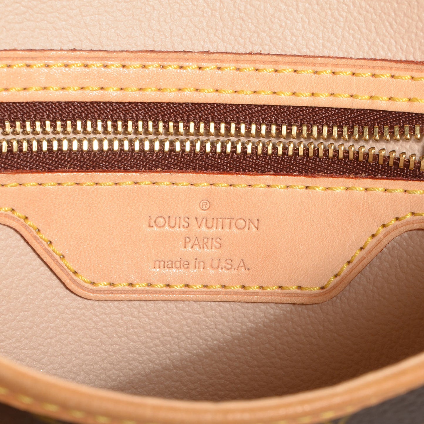 Monogram Petit Bucket 23