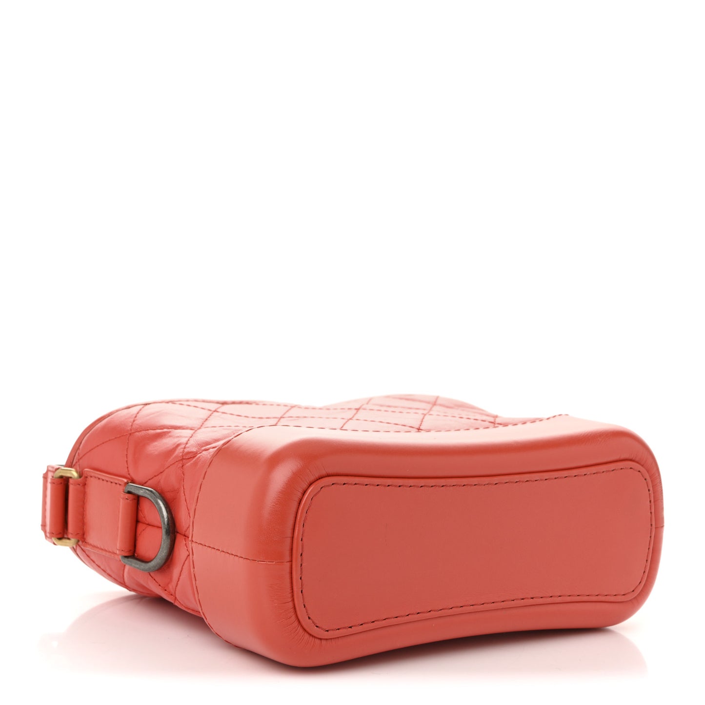 Aged Calfskin Quilted Small Gabrielle Hobo Red