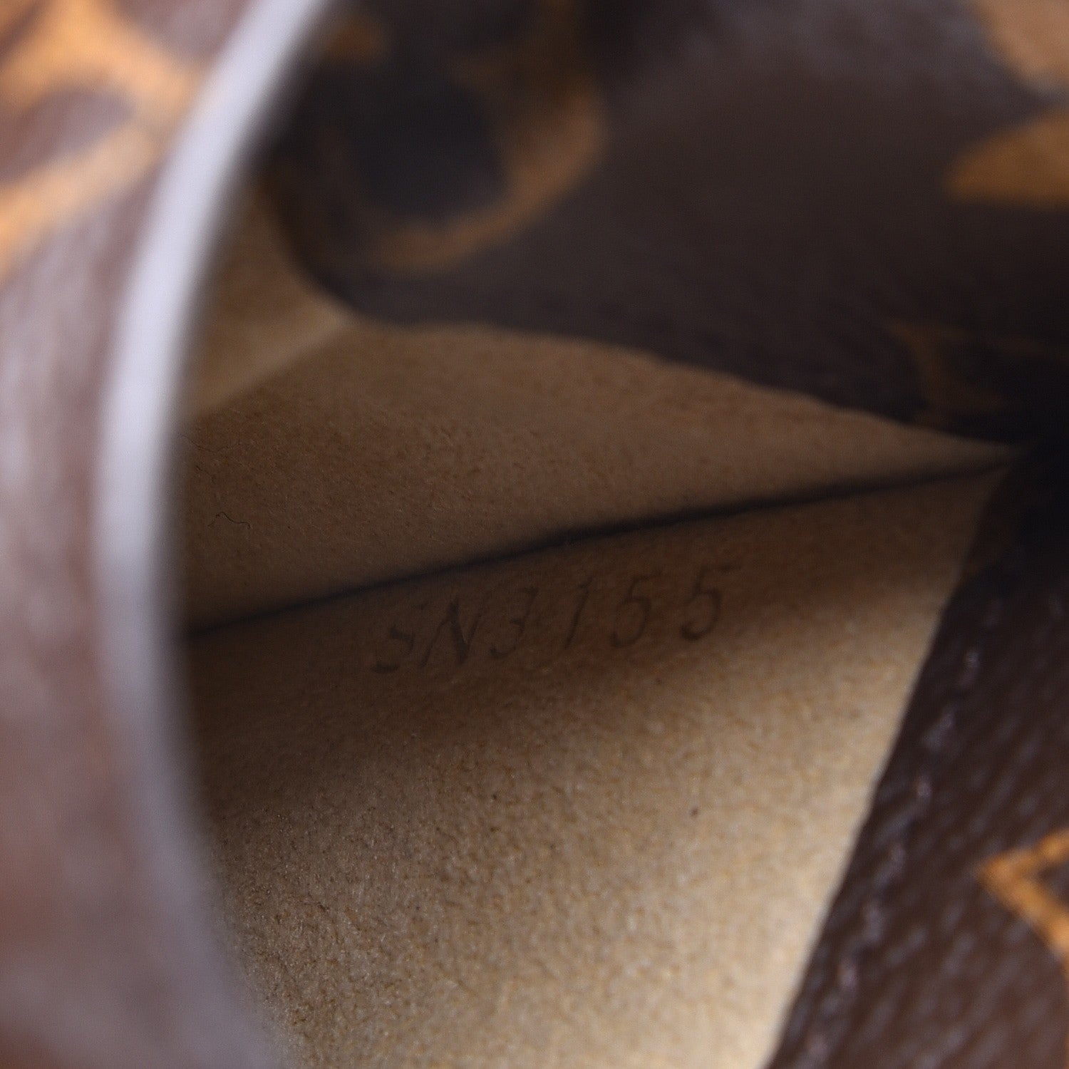 Louis Vuitton Monogram Sunglasses Case MM 6 of 6