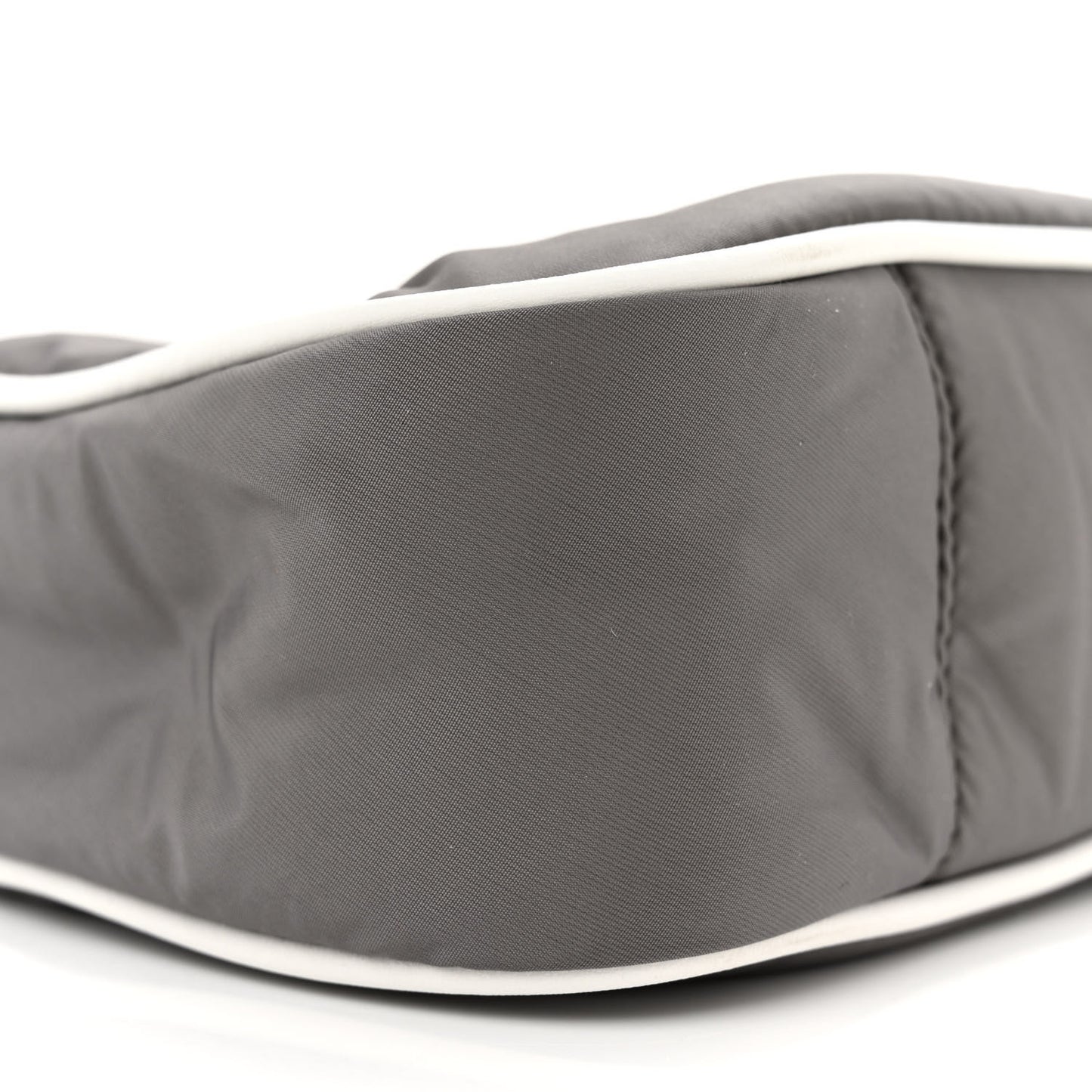 Econyl Nylon Le 5 A 7 Hobo Grey