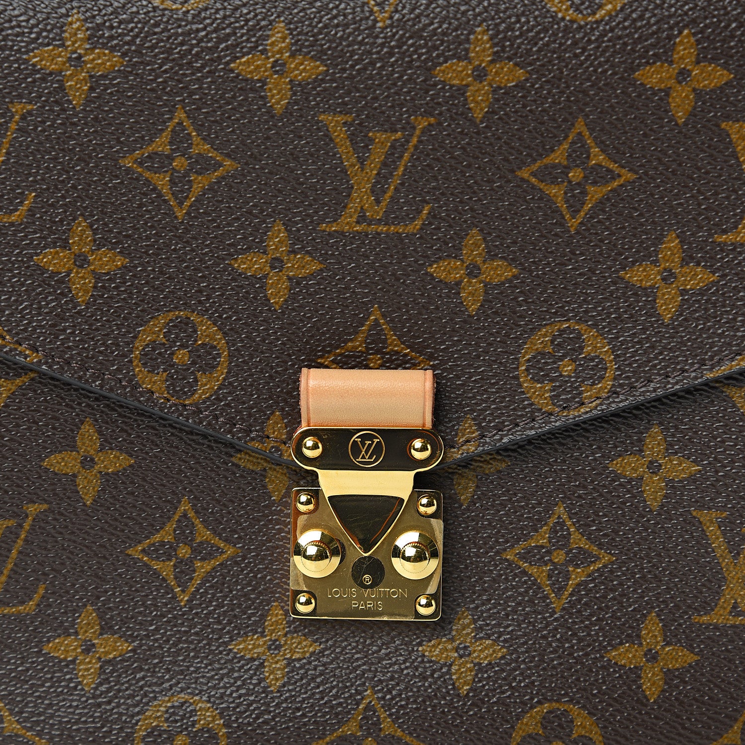 Louis Vuitton Monogram Pochette Metis 9 of 9