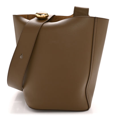 Loewe Smooth Calfskin Medium Pebble Bucket Bag Oak 1 of 11