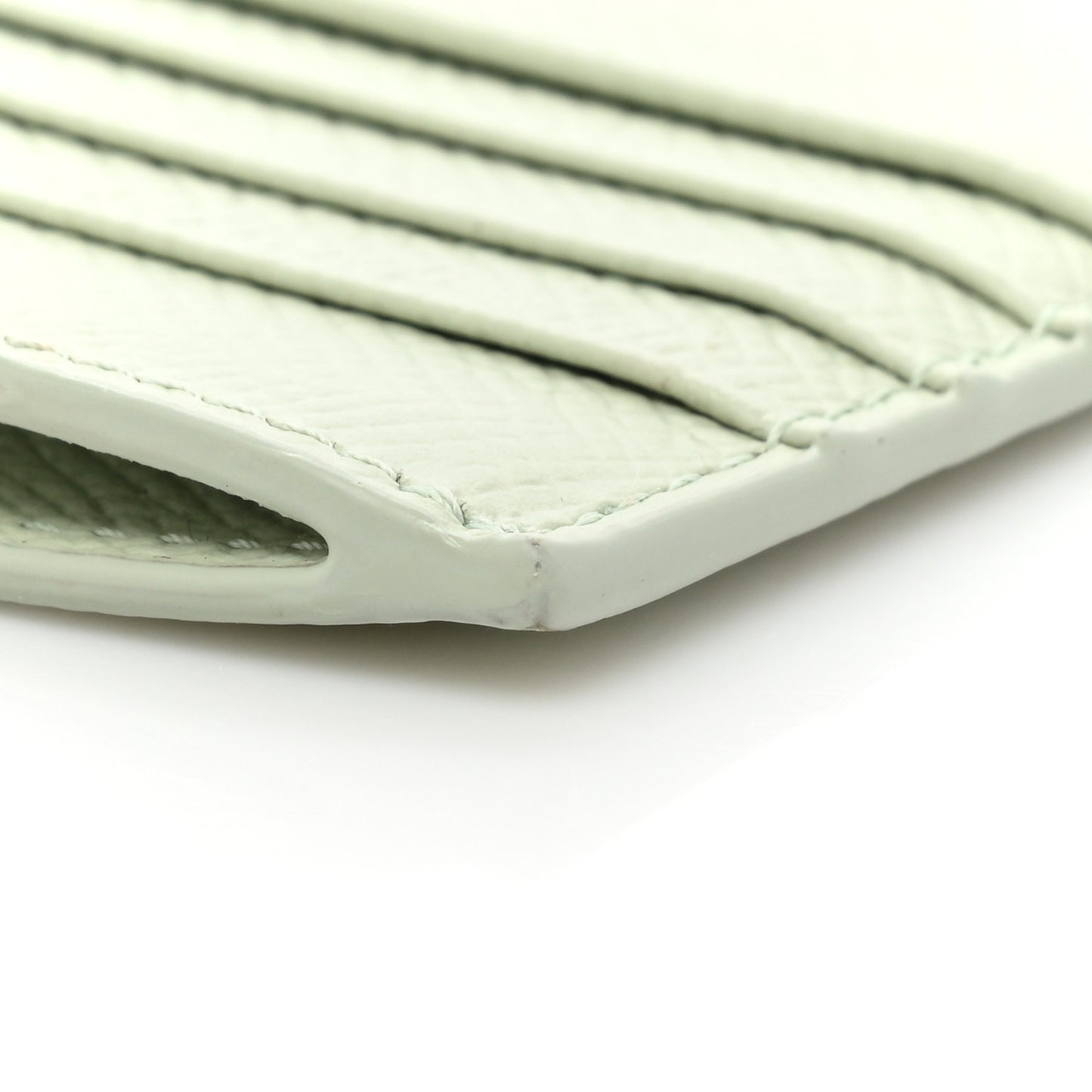 Grained Calfskin Zipped Card Holder Vert D'eau