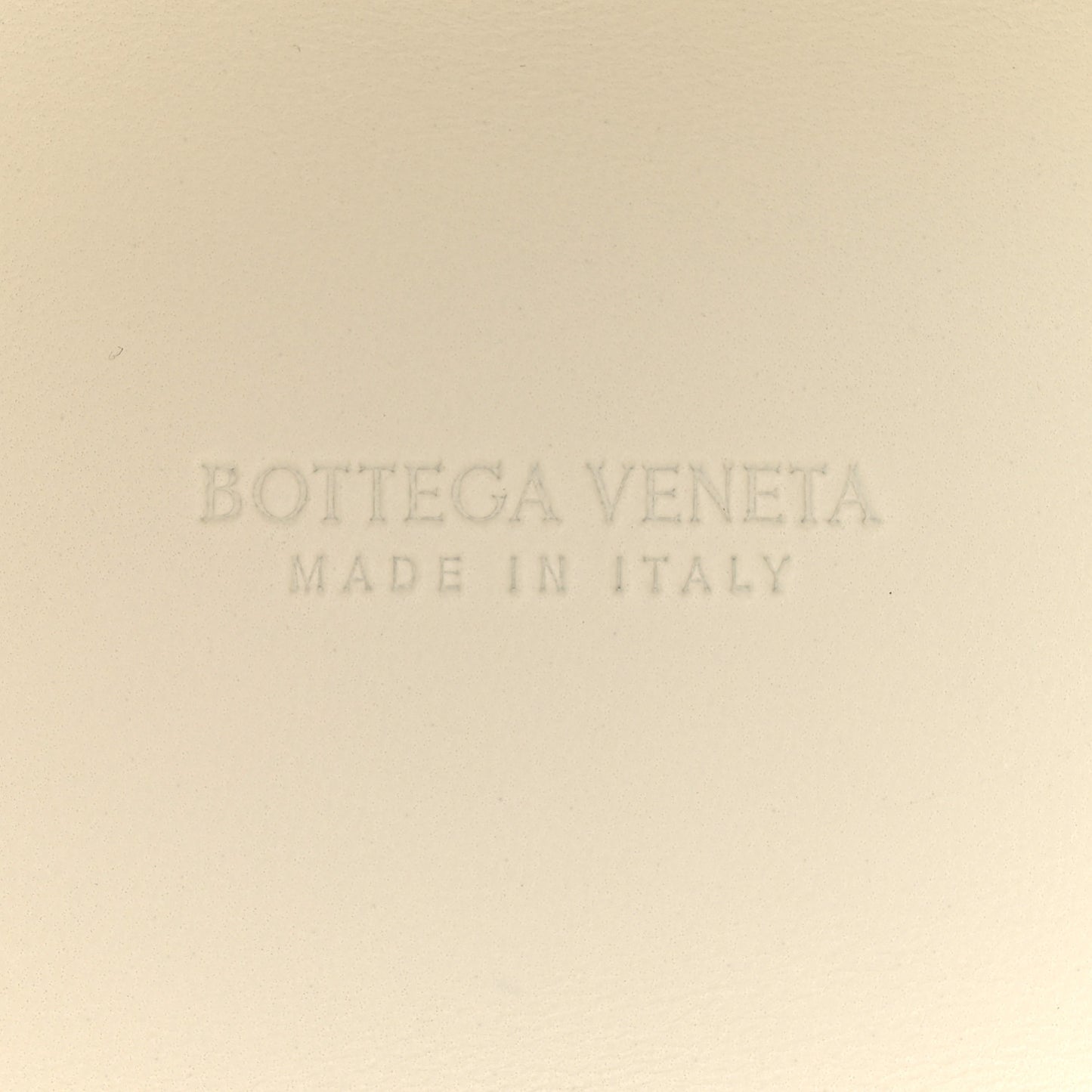 Nappa Intrecciato Mini Heart Cabat White