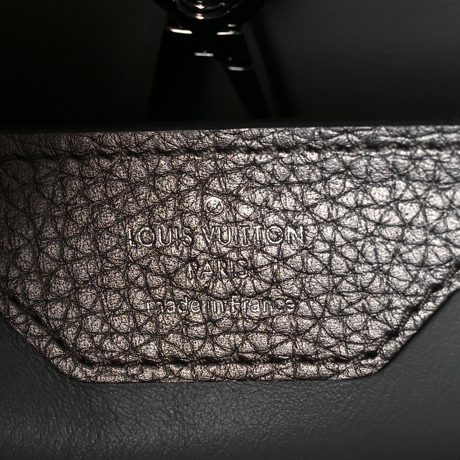 Louis Vuitton Metallic Calfskin Capucines BB Etain 6 of 9