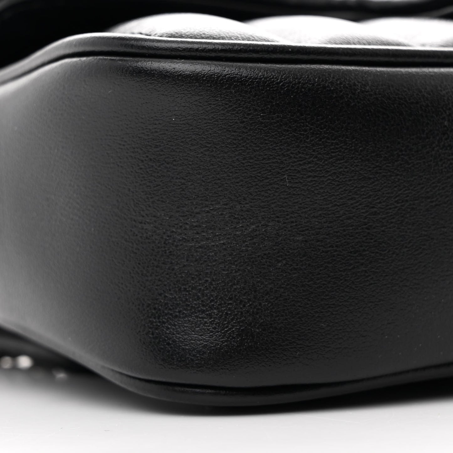 Calfskin Matelasse Aria Super Mini GG Marmont Shoulder Bag Black