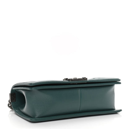 Chanel Caviar Chevron Quilted Medium Boy Flap Green 4 of 11