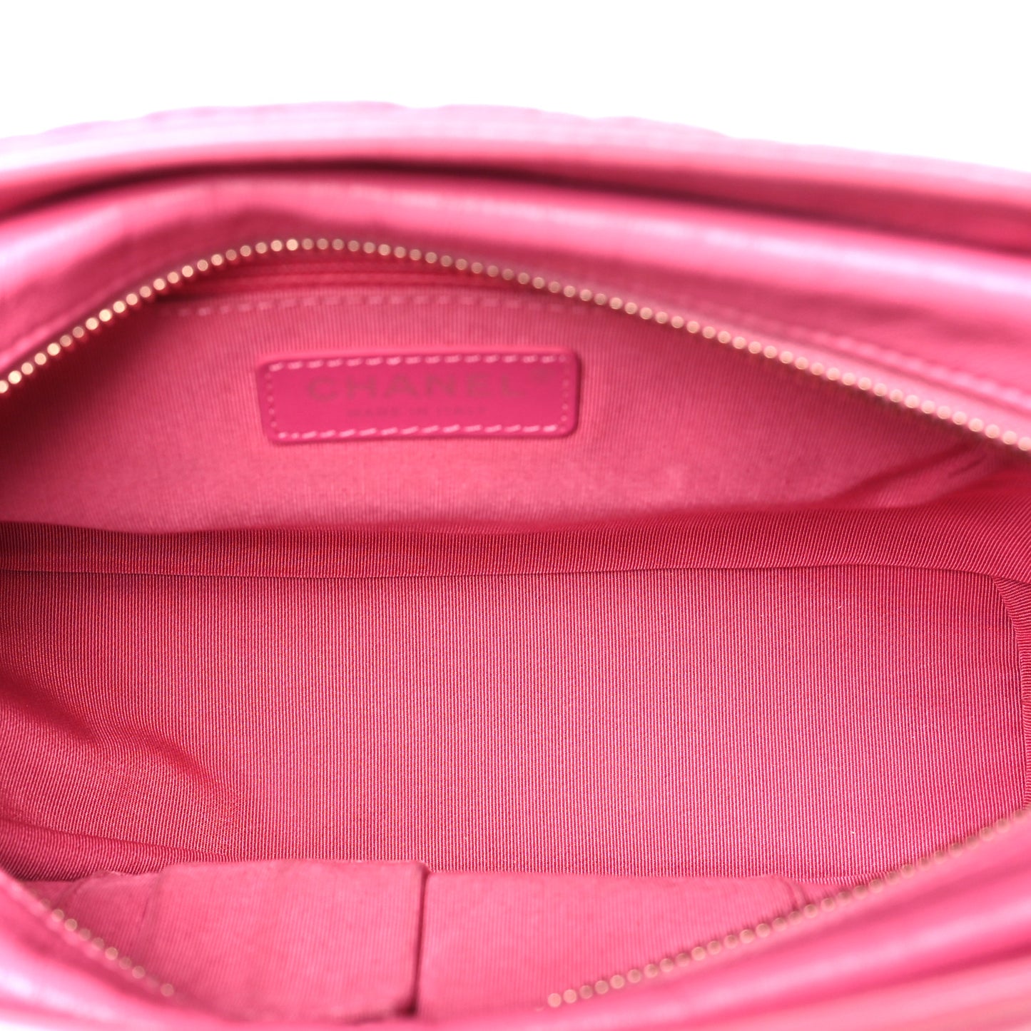 Aged Calfskin Quilted New Medium Gabrielle Hobo Pink
