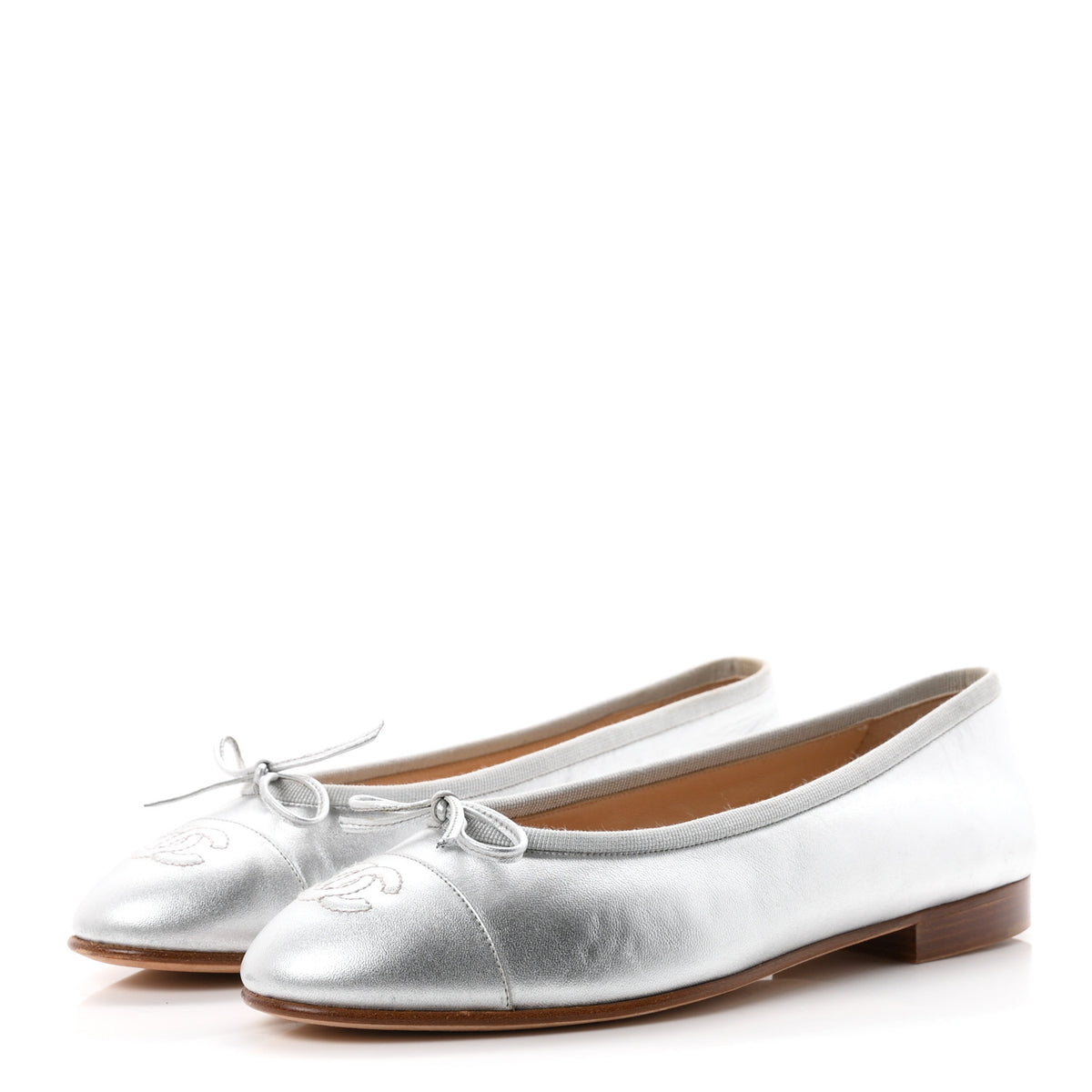 Metallic Lambskin CC Cap Toe Ballerina Flats 37.5 Silver