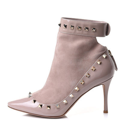 Valentino Garavani Patent Suede Rockstud Ankle Booties 38.5 Poudre 1 of 9