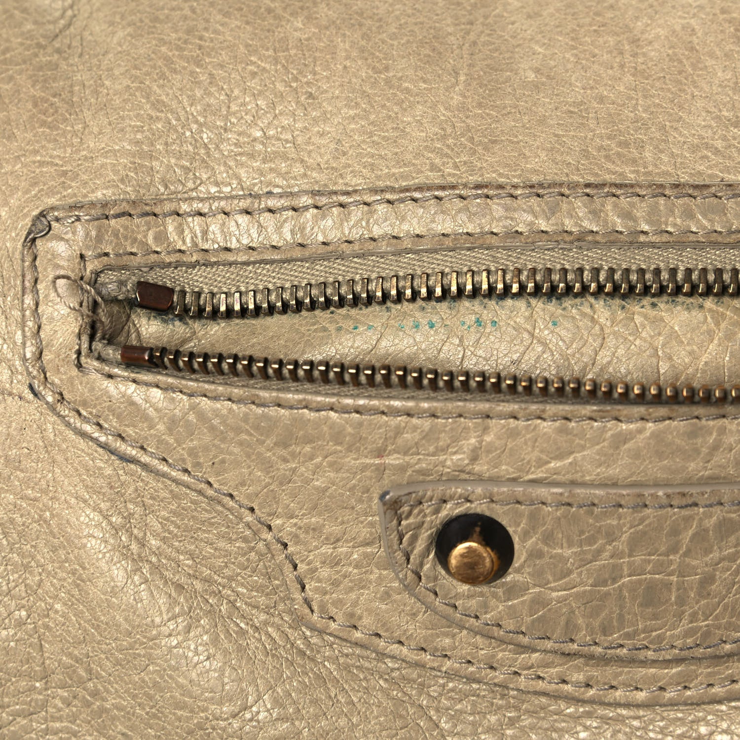 Balenciaga Agneau Classic Hardware Neo Folk Messenger Beige Latte 25 of 25