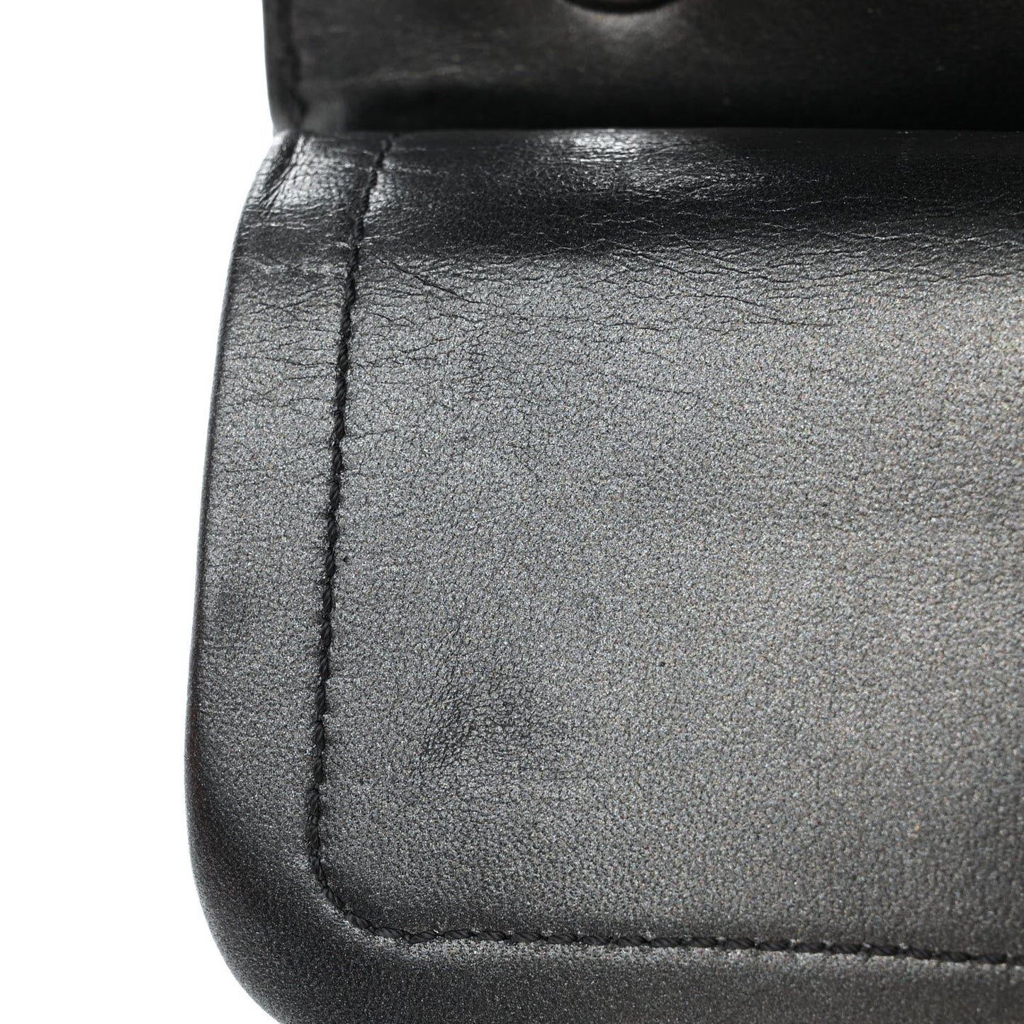 Aged Calfskin Quilted 2.55 Reissue 226 Flap Black