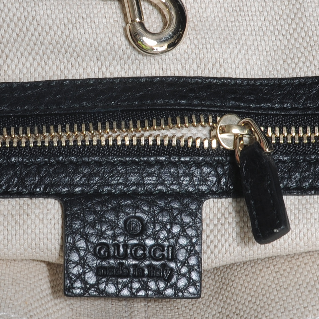Pebbled Calfskin Large Soho Chain Shoulder Bag Black