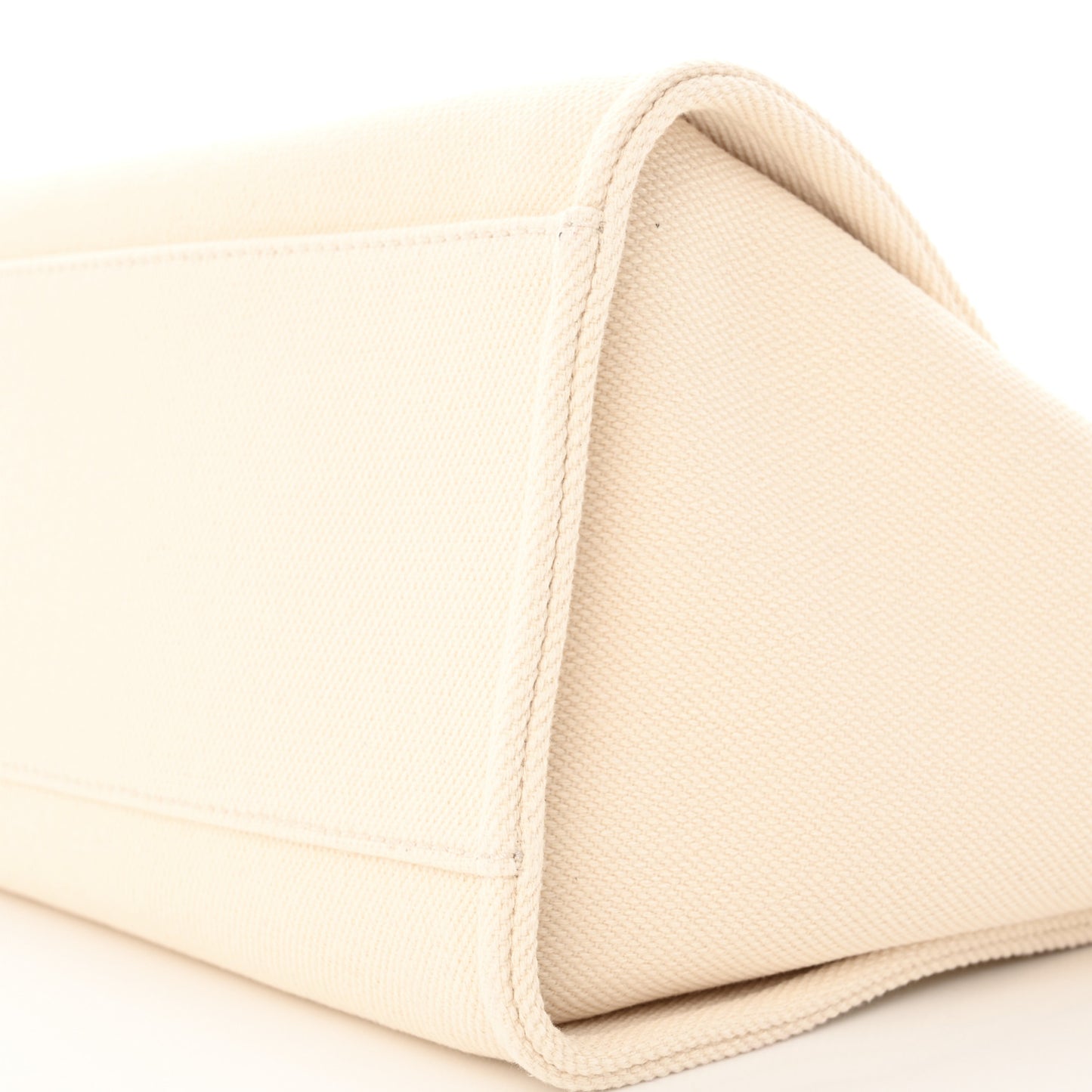 Canvas Pearl Medium Deauville Tote Ecru Beige
