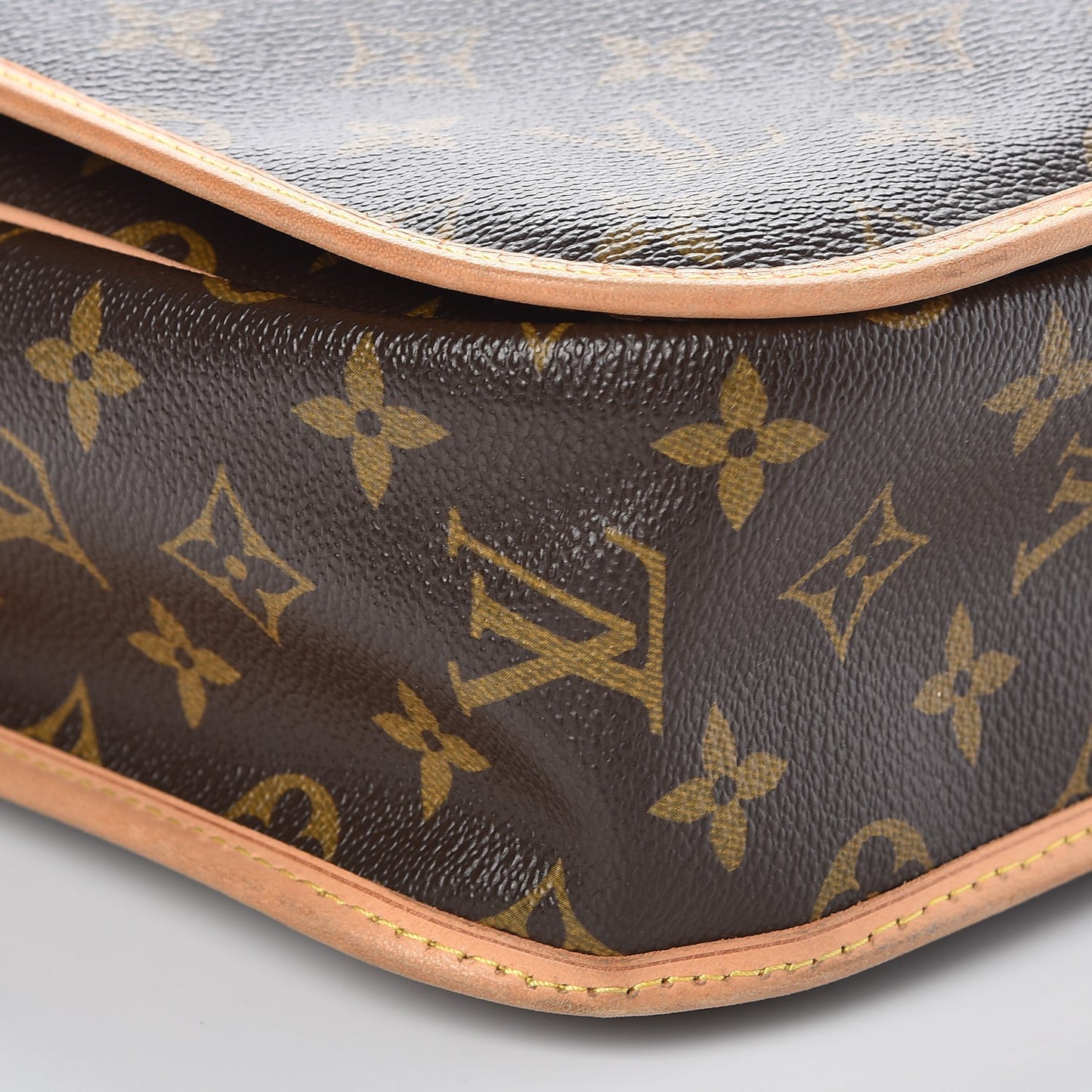 Monogram Bosphore PM Messenger